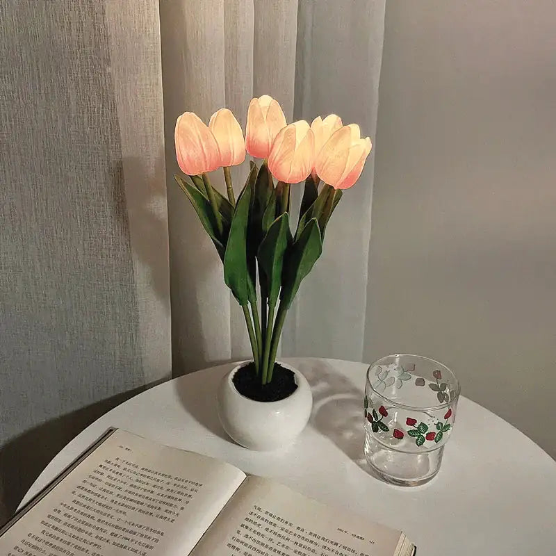 LED TULIP LAMP WITH NIGHT MODE